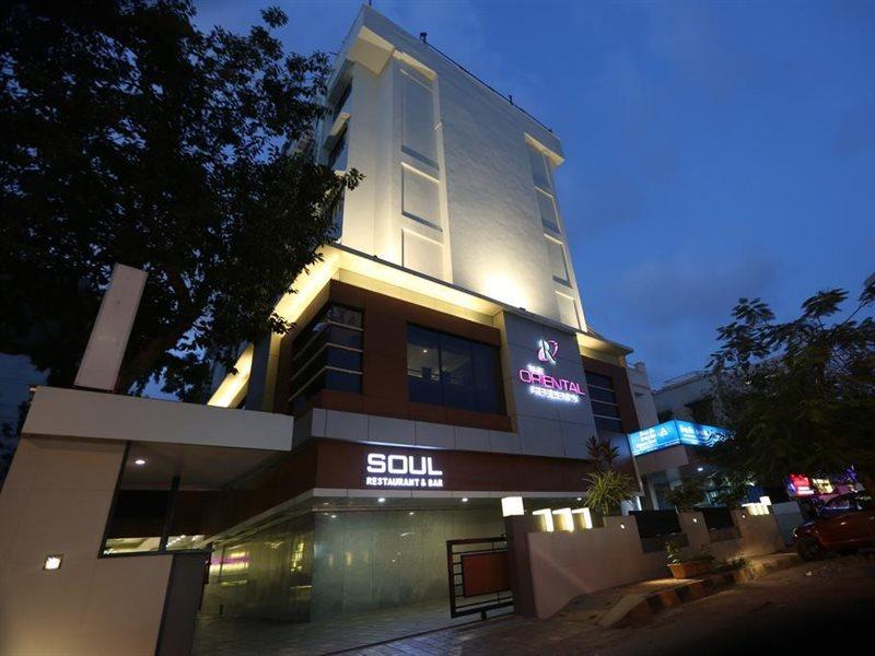 The Oriental Residency Hotel Mumbai  Buitenkant foto
