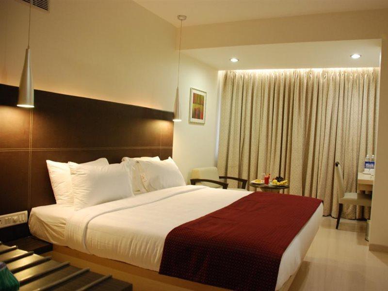 The Oriental Residency Hotel Mumbai  Buitenkant foto