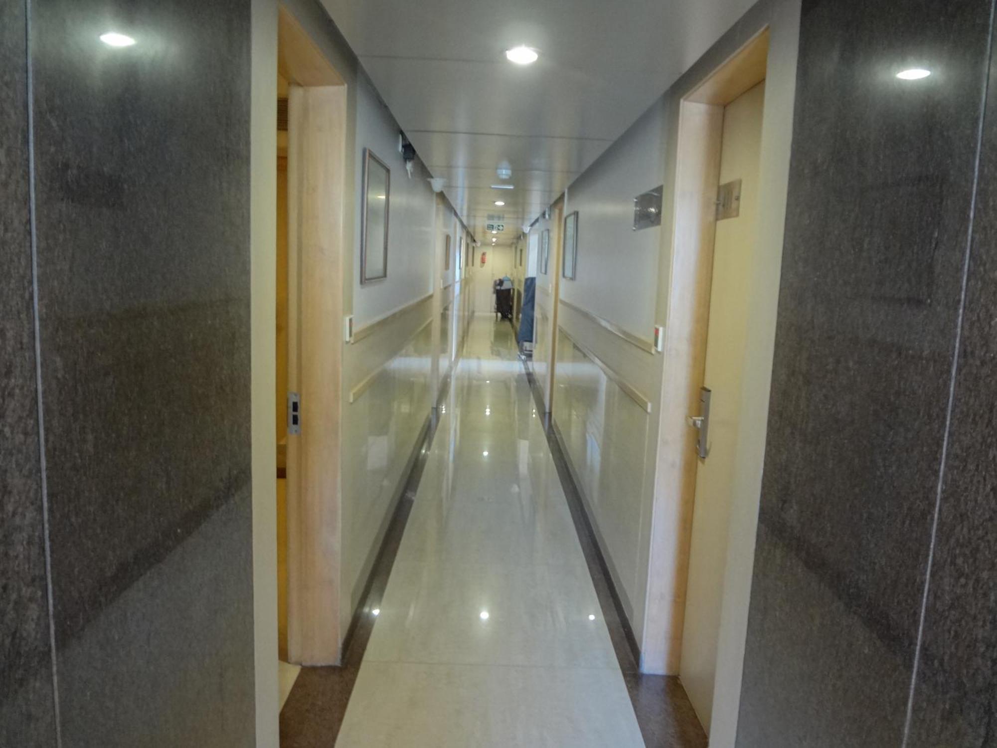 The Oriental Residency Hotel Mumbai  Buitenkant foto
