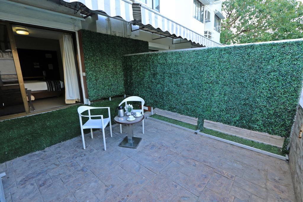 The Oriental Residency Hotel Mumbai  Buitenkant foto